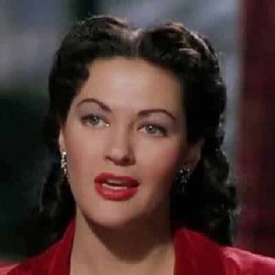 yvonne de carlo net worth|Yvonne De Carlos life story, TV shows and cause of。